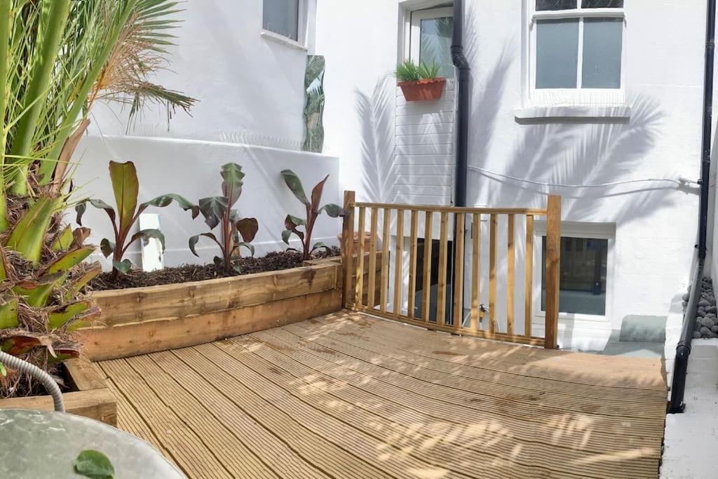 Brighton Palms Apartment Exterior photo